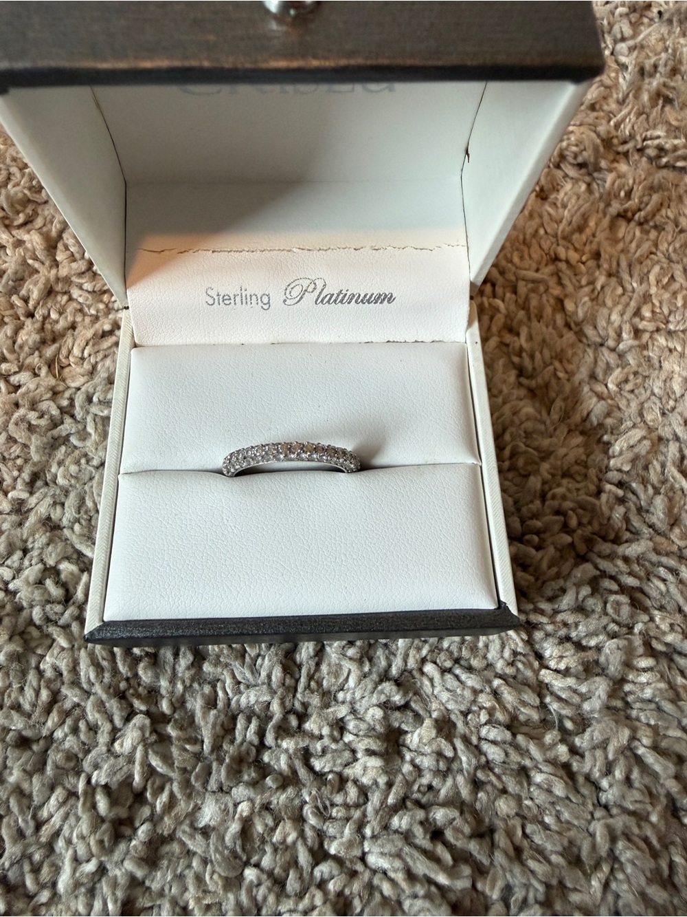Crislu size 6 ring